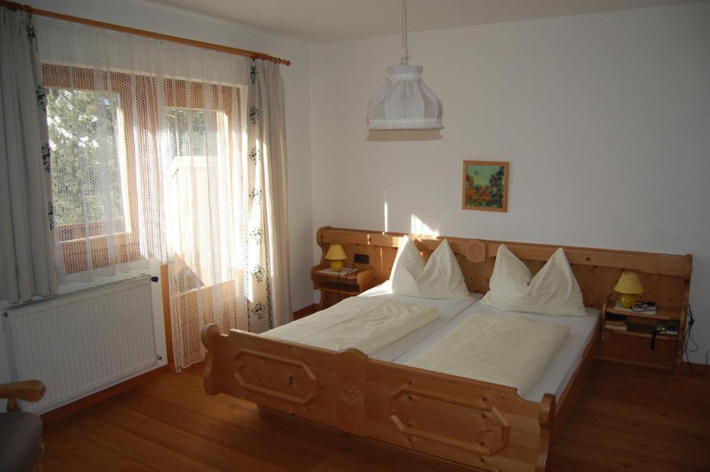 Pension Marienhof Hermagor-Pressegger See Camera foto